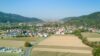 Helle 2-Zimmer-Wohnung in Freiburg-Ebnet - Blick auf Freiburg-Ebnet, eingebettet im sonnigen Dreisamtal