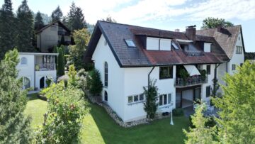 Bieterverfahren | Mehrfamilienhaus mit großem Garten in sonniger Traumlage von Freiburg-Herdern 79104 Freiburg i. Br. / Herdern, Mehrfamilienhaus